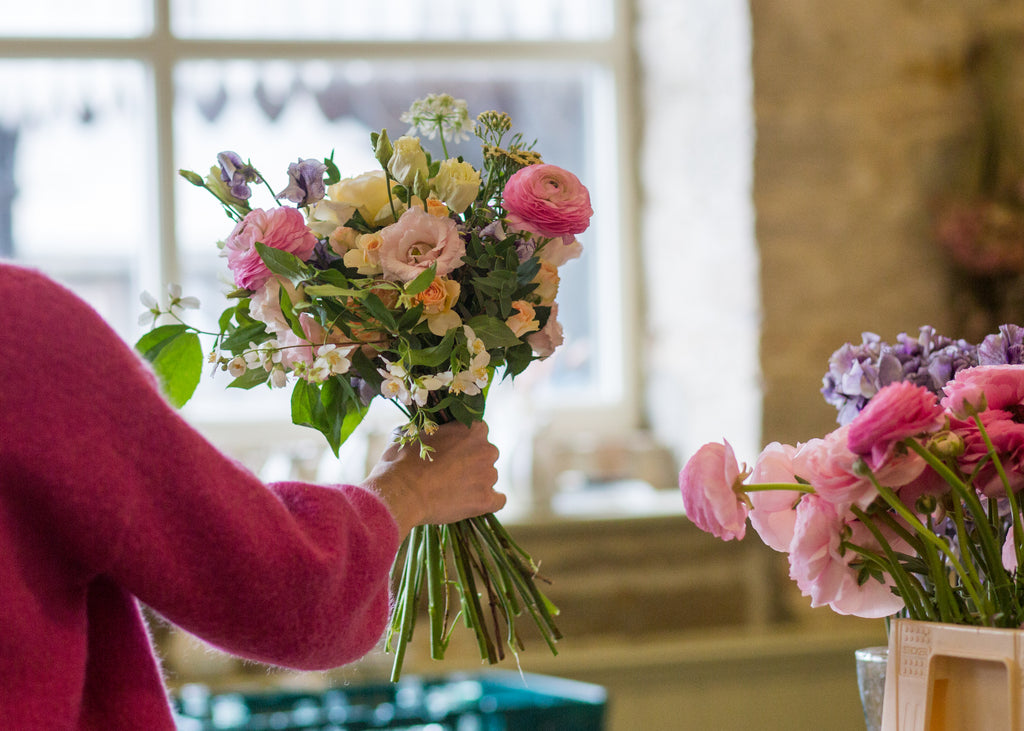 Wedding Flowers DIY Course - 1 day. Saturday 31st January 2026 10am - 4pm @ WHEELBIRKS STUDIO